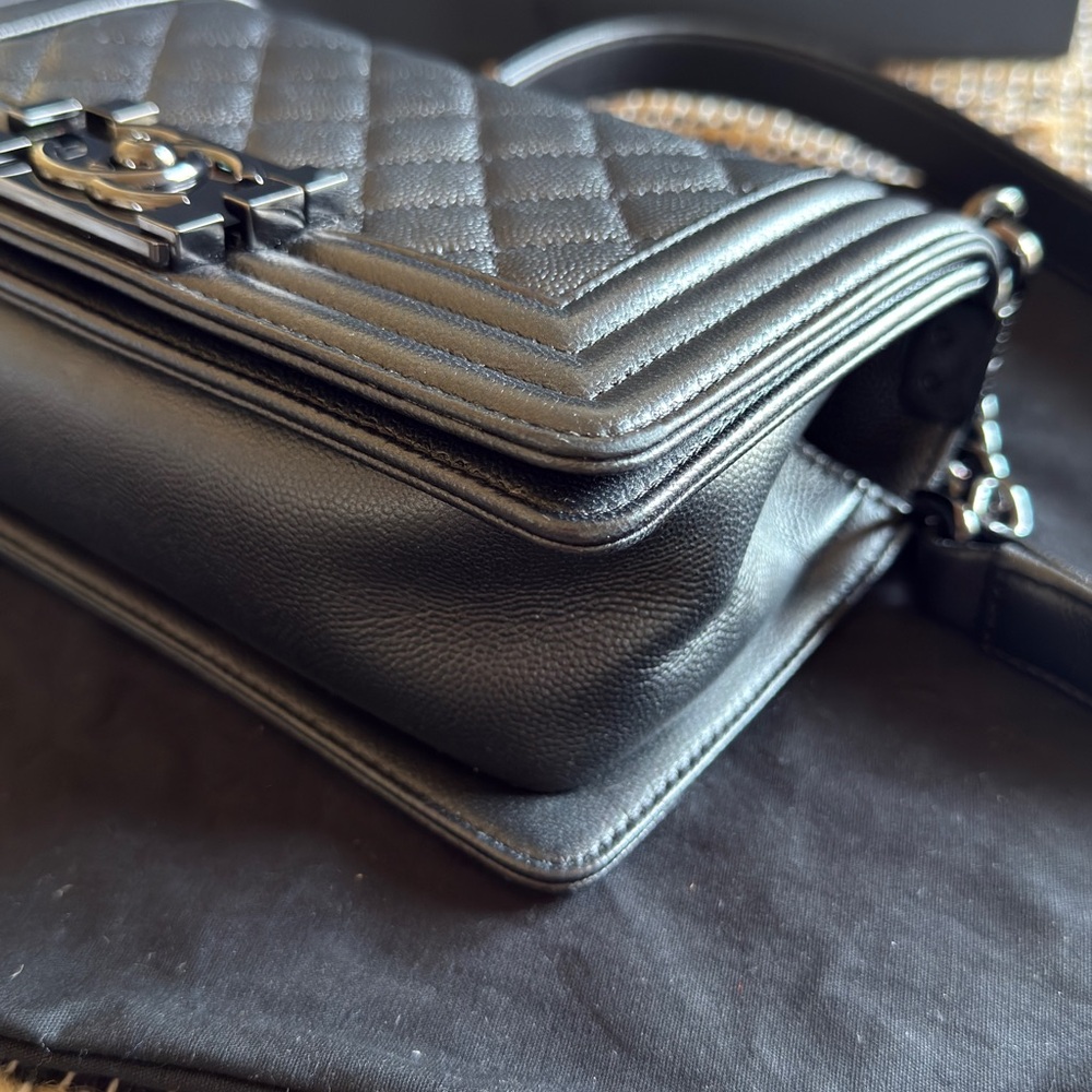 EUC RARE Chanel Small So Black Caviar Boy Quilted Leather Bag CC GORGEOUS!! - Picture 7 of 15